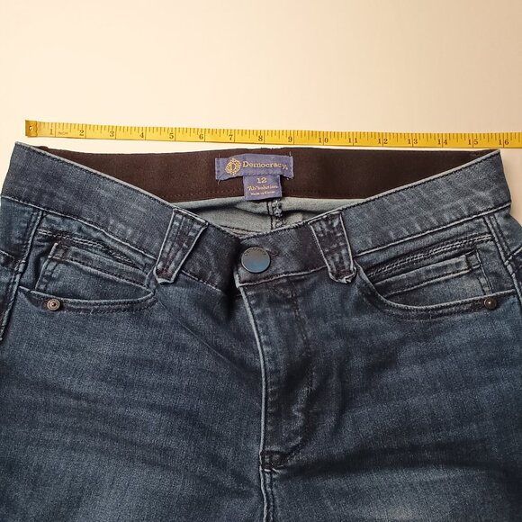 Democracy Jeans Size 12 Mid Rise Skinny Leg Medium Dark Wash - Picture 7 of 10
